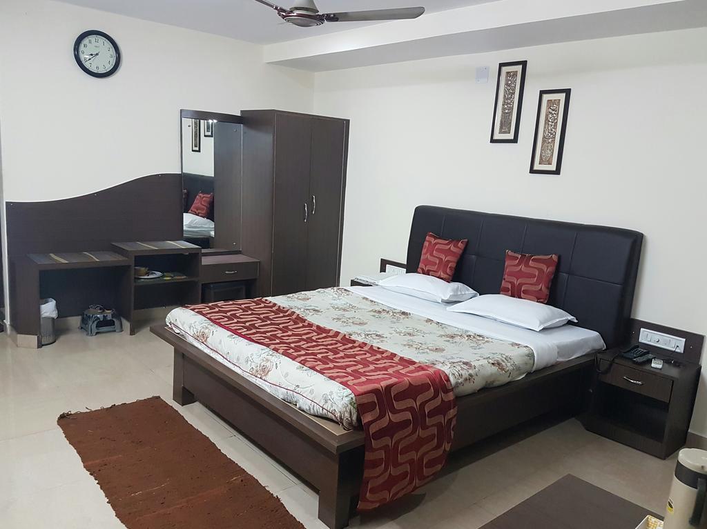 Hotel Rajdhani Bhubaneswar Exterior photo