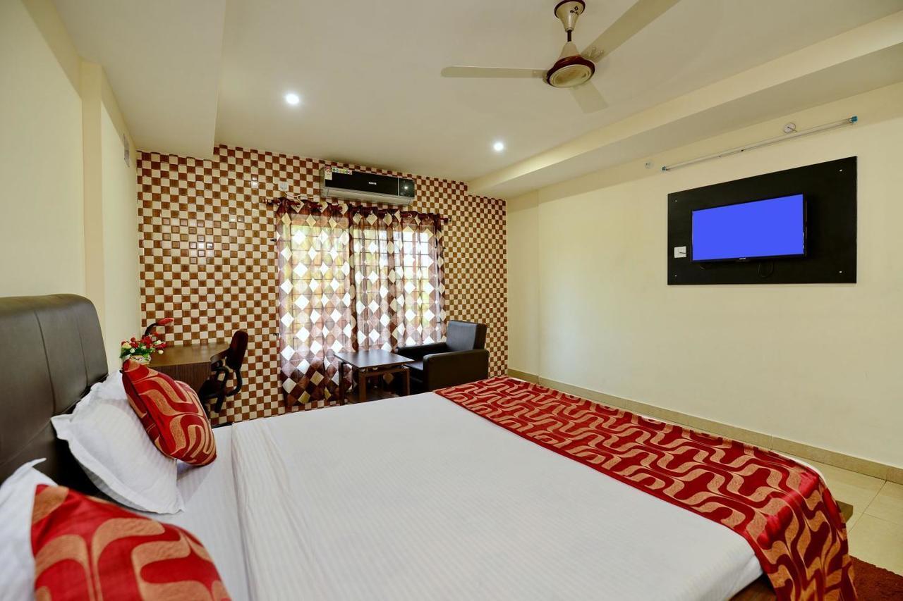 Hotel Rajdhani Bhubaneswar Exterior photo