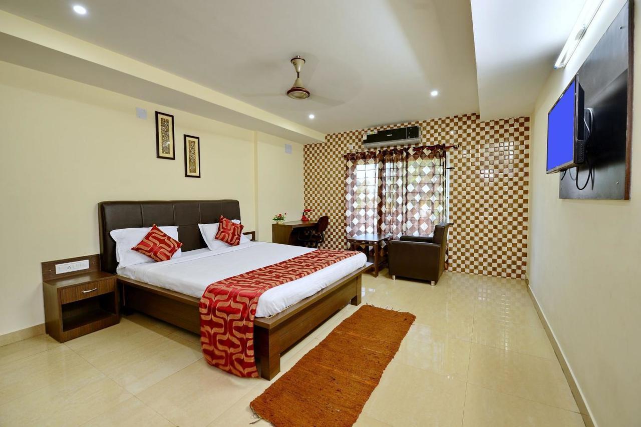 Hotel Rajdhani Bhubaneswar Exterior photo