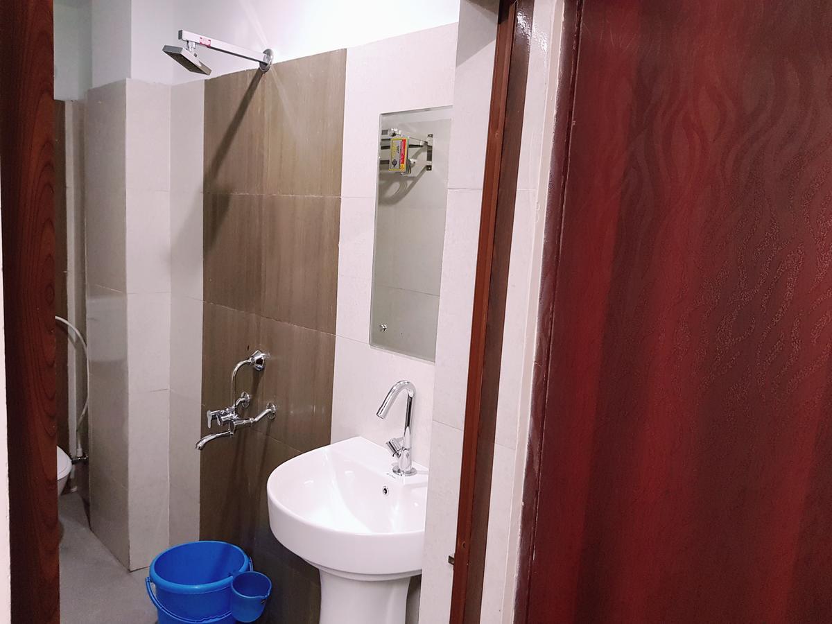 Hotel Rajdhani Bhubaneswar Exterior photo